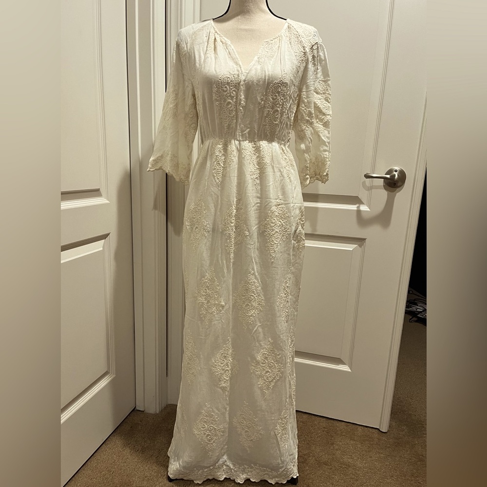 Zara Cream Gown with Bishop Sleeves and Scoop V Neck